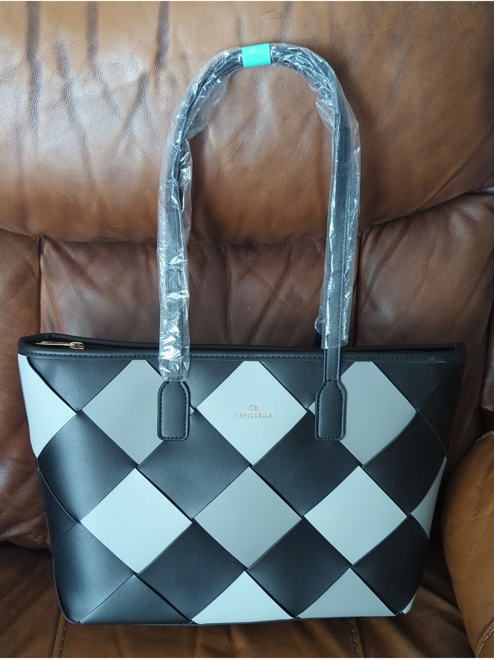 ChrisBella Woven Faux Leather Tote Bag in Black and Gray Shades - Picture 6 of 14